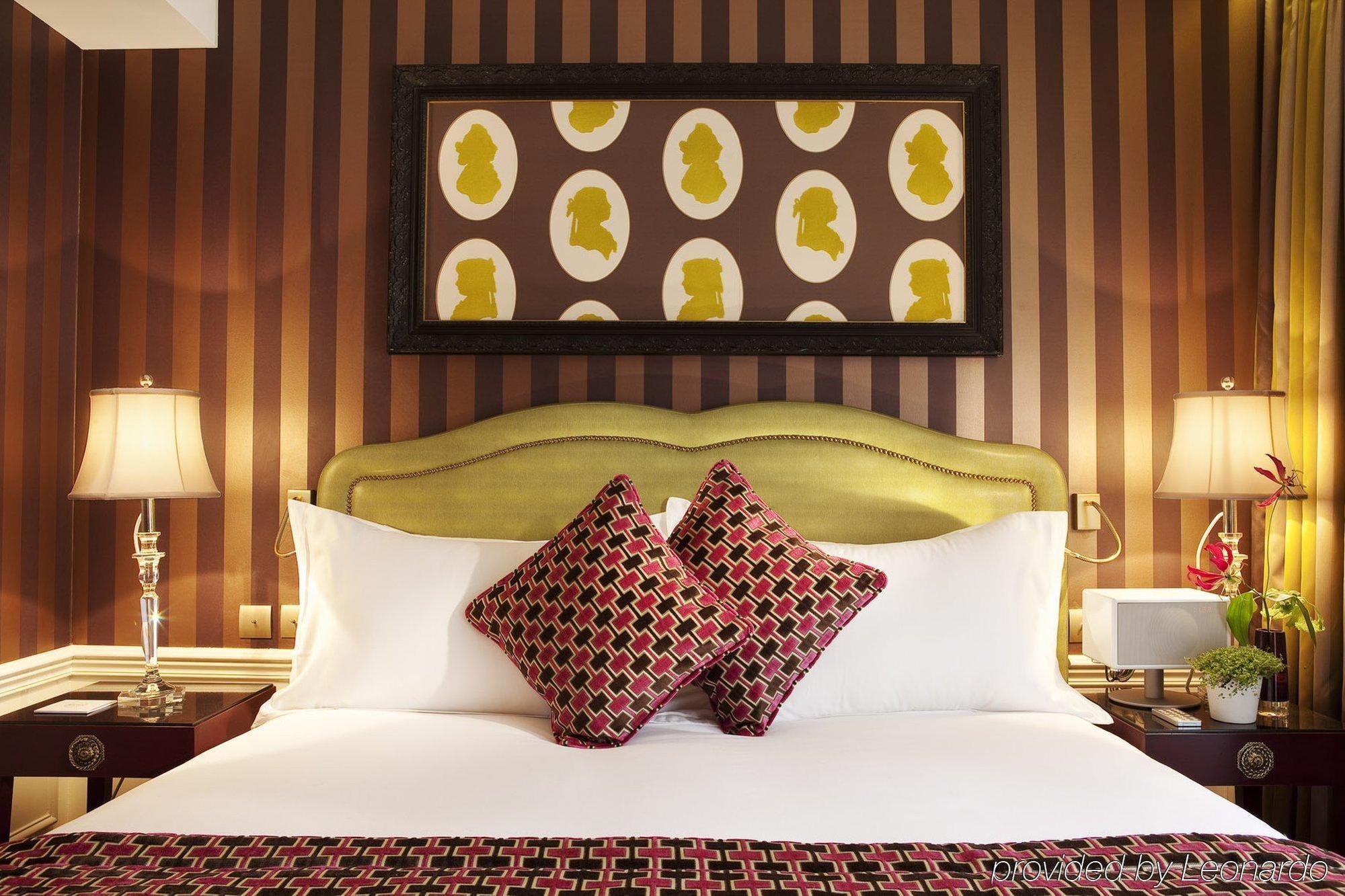 La Maison Favart 4* Parijs