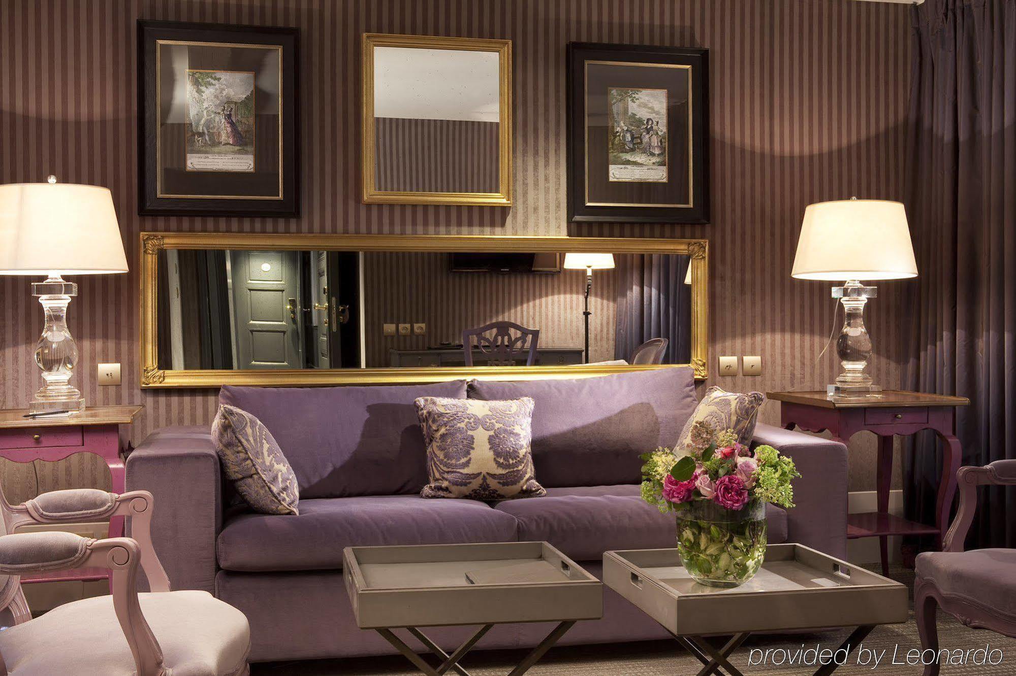 La Maison Favart 4* Parijs